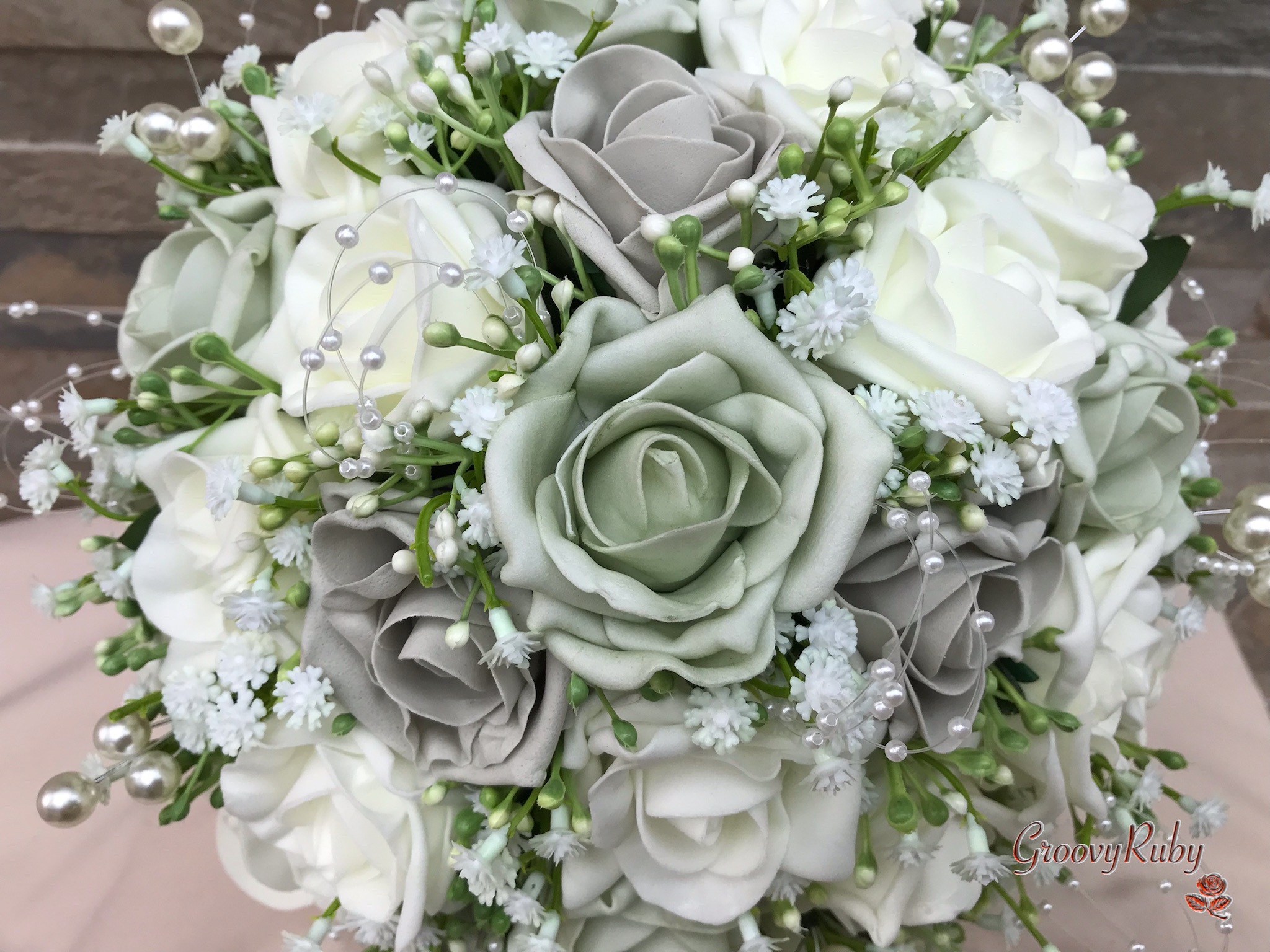 GroovyRuby - Artificial Wedding Flowers Facebook ad