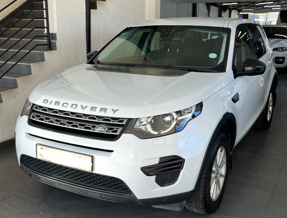 Shazaad Abdulla Facebook ad: 2017 Land Rover Discovery Sport SD4