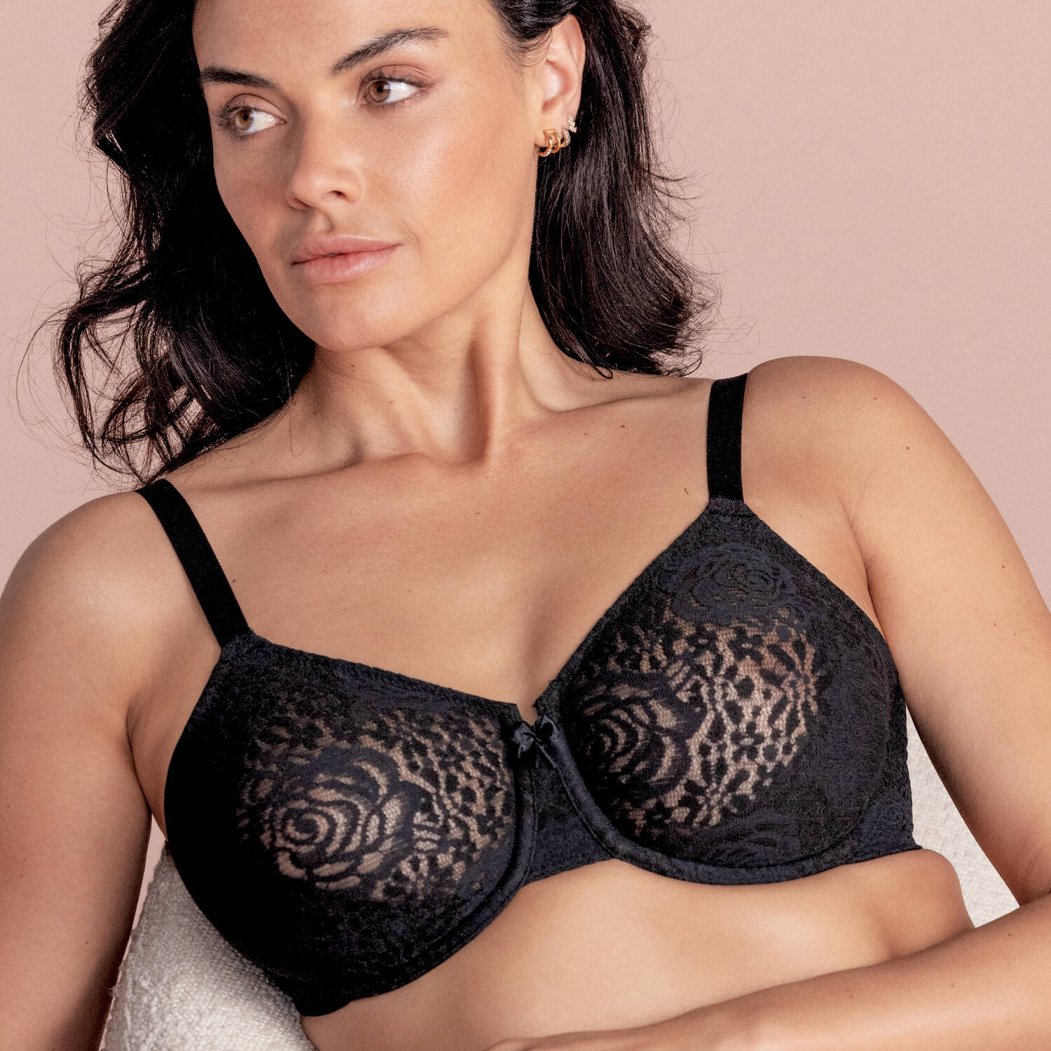 GLAMUSE Facebook ad