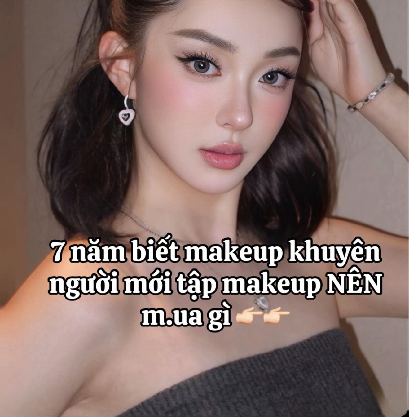 Em Xinh Facebook ad