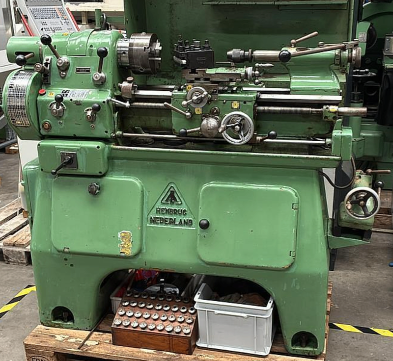 Onlineveilingmeester.nl Facebook ad: Machine Auction | Surplus Stock of Machine Tools