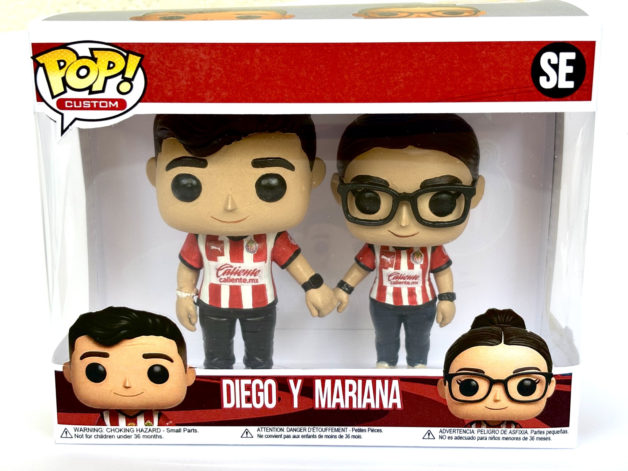 Angel Vms Facebook ad: TE CONVERTIMOS EN FUNKOS PERSONALIZADOS! DESDE $850