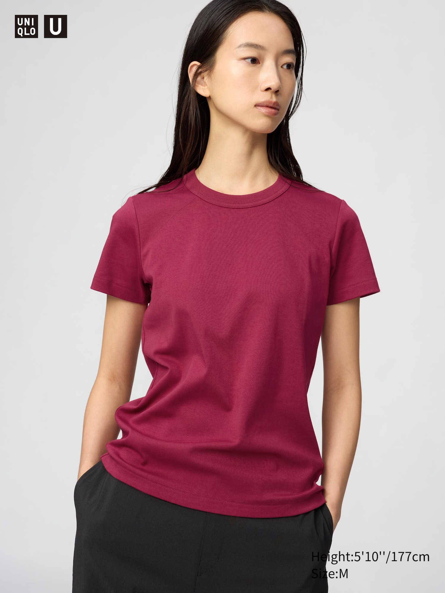 UNIQLO Europe Facebook ad