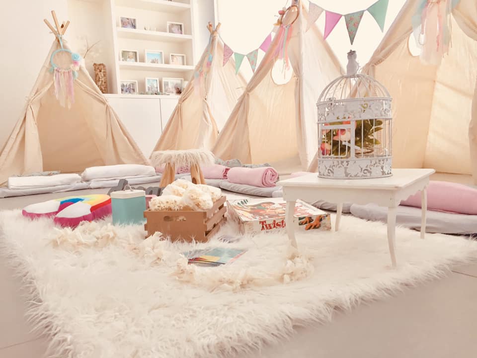 Las Felipas Eventos Facebook ad: Empresa dedicada a la animación de eventos infantiles