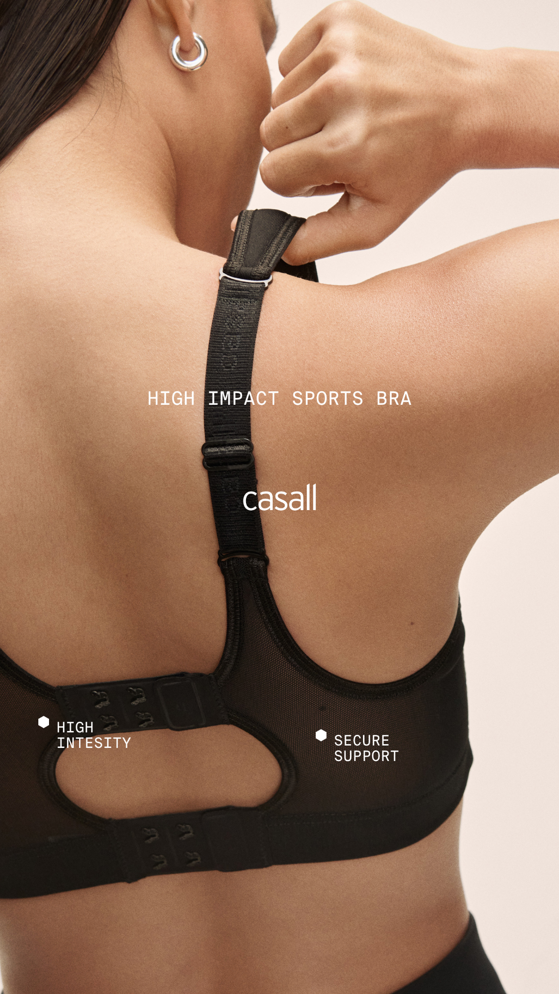 Casall Facebook ad: High Impact Sports Bra