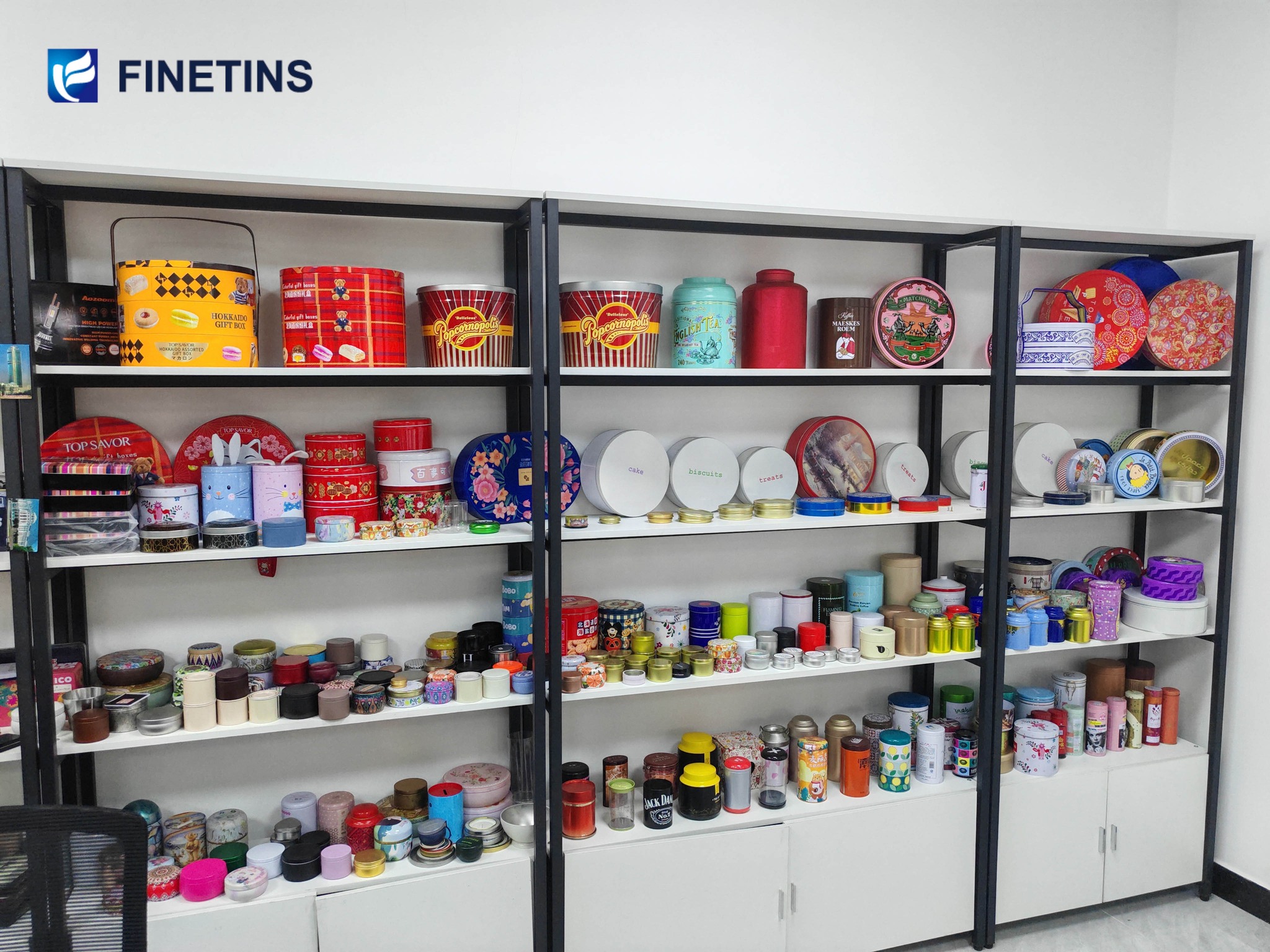 Finetins Facebook ad: Looking for a reliable tin packaging manufacturer?