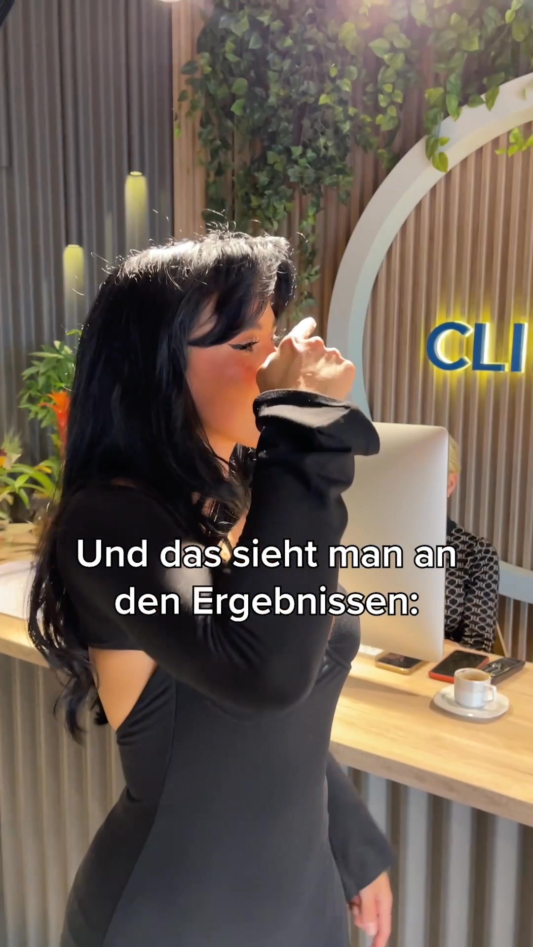 Clineca International Facebook ad: Denkst du über eine Rhinoplastik nach?