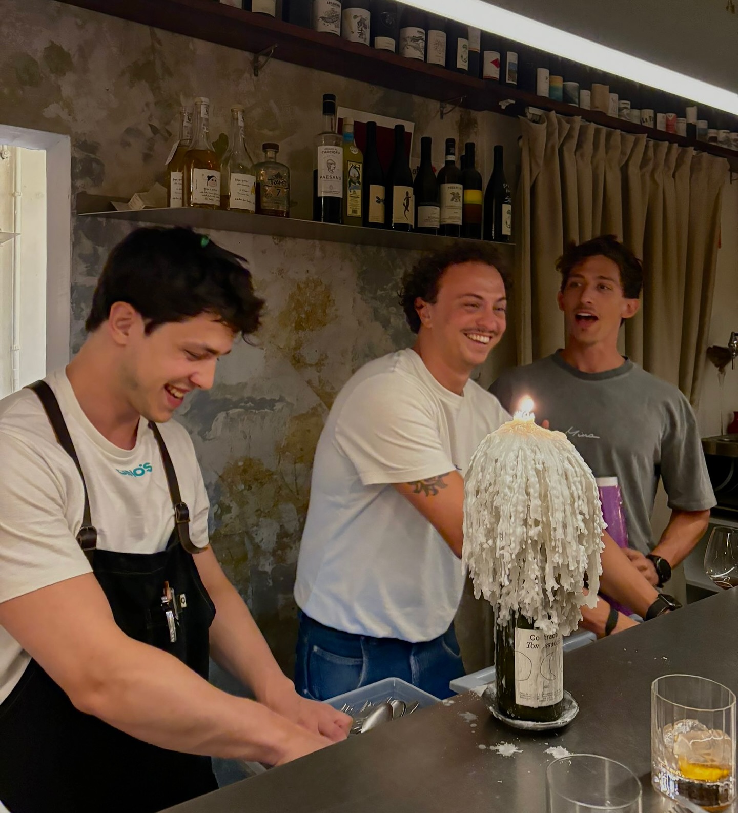Mina Barcelona Facebook ad: Mina | Best Italian Restaurant Barcelona | Natural Wine &…