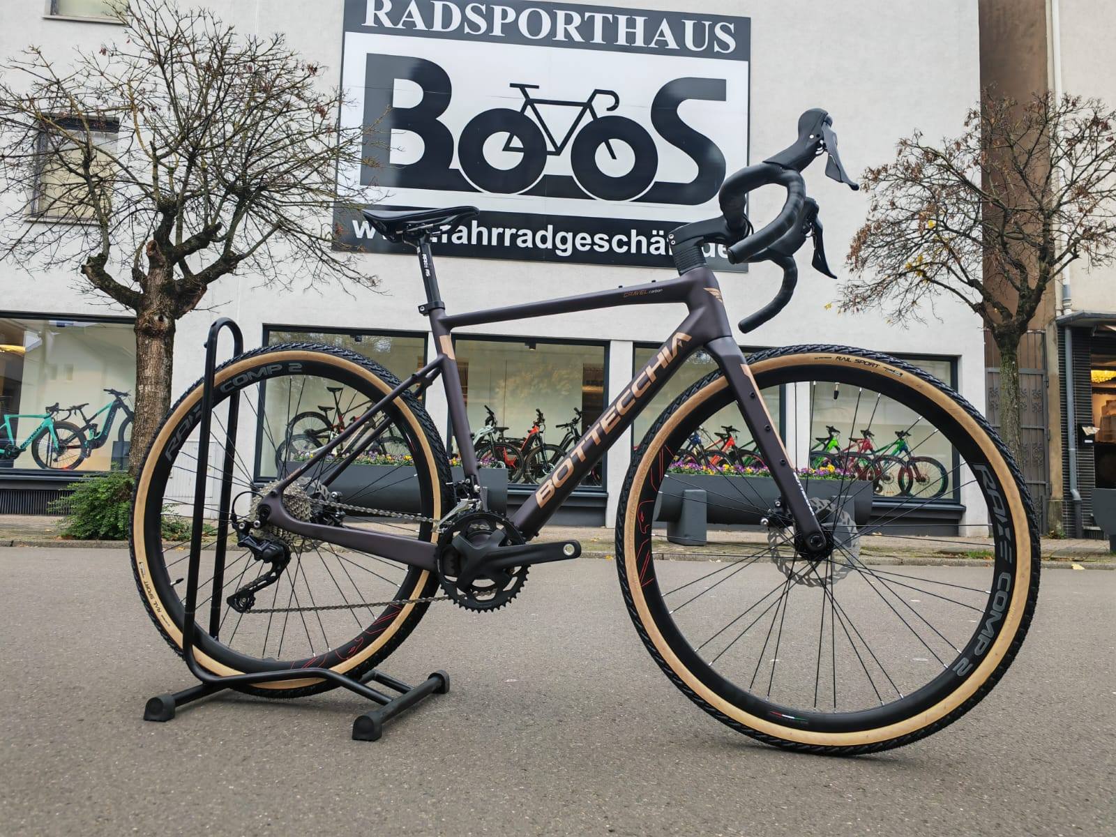 Radsporthaus Boos Fahrradgeschäft Facebook ad: Unser Fahrrad des Tages ist heute das starke…