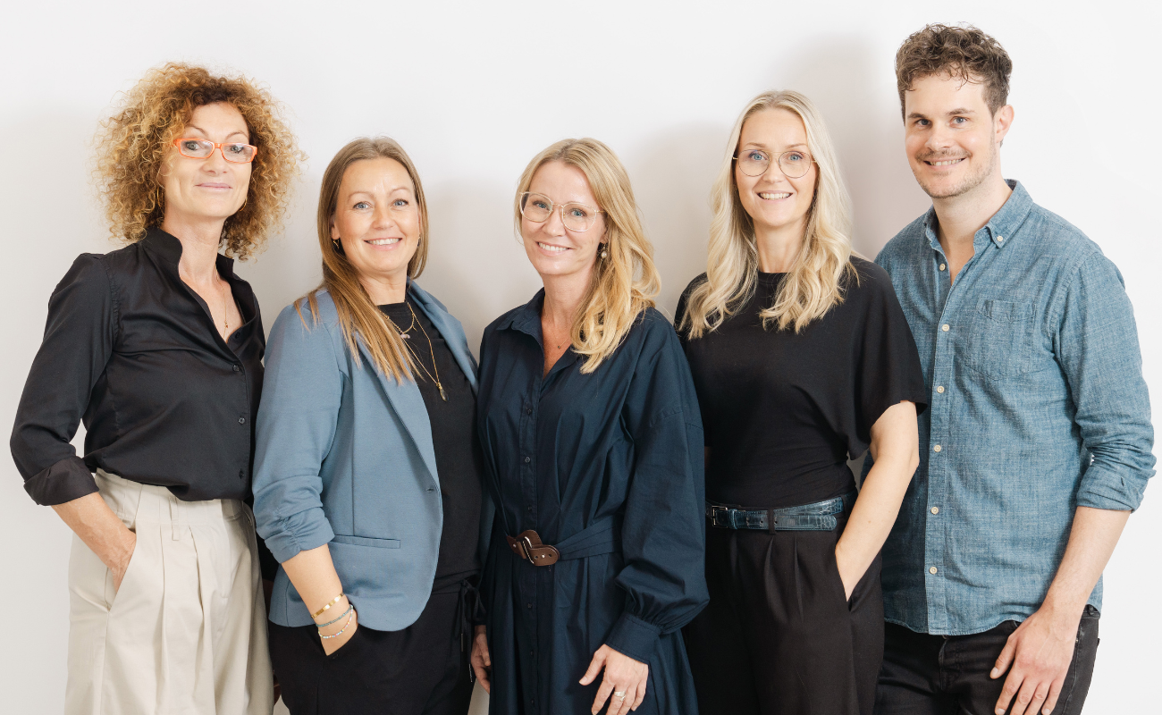 Hypnosehuset Danmark · Dansk Institut for Hypnose og Psykoterapi Facebook ad: Et dedikeret team af specialister
