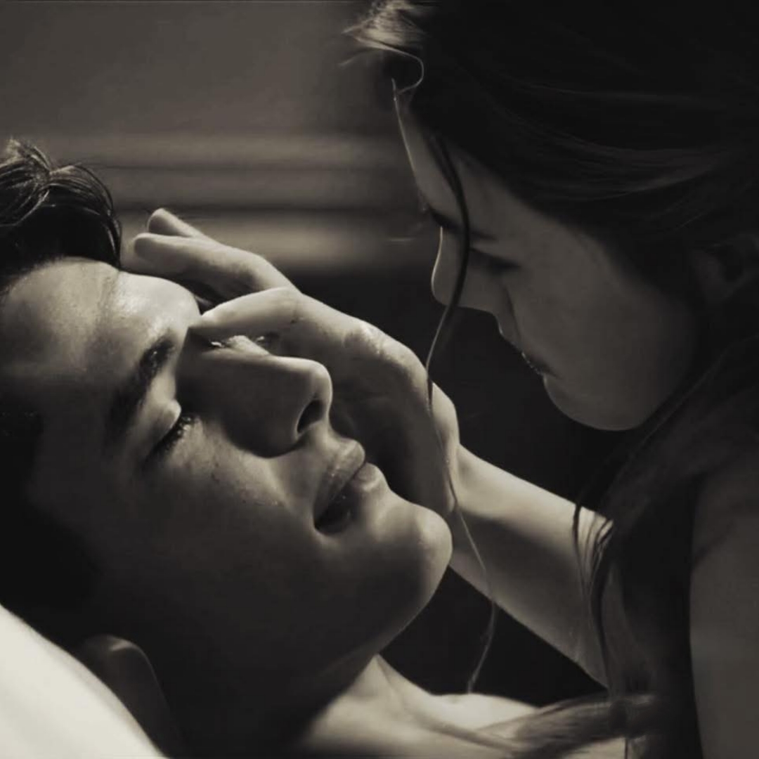 Lereader-i2 Facebook ad: Click to Read on More Spicy chapters