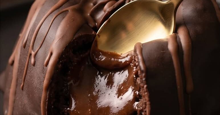 The Artisan Bakehouse Facebook ad: The finest artisan desserts and street food