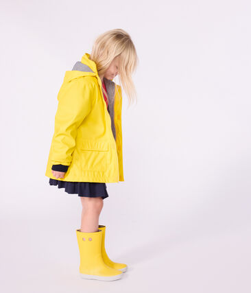 Petit Bateau Facebook ad: Hace todavía un poco de frío Disfruta de…