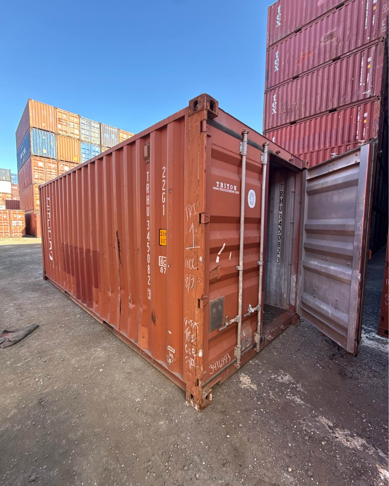 Ram Alvarez Facebook ad: 20ft shipping container USED NO LEAKS