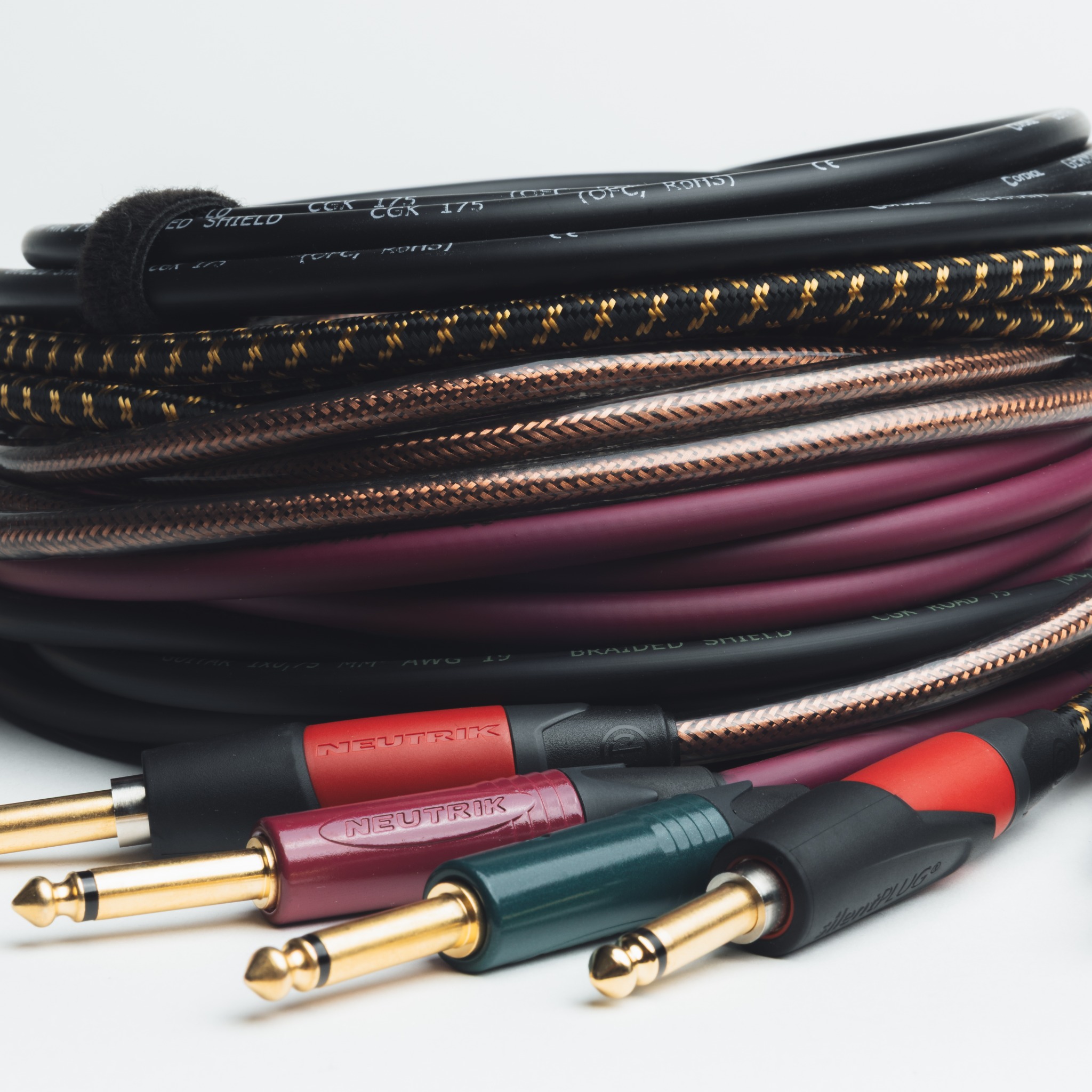 Cordial Cables Facebook ad