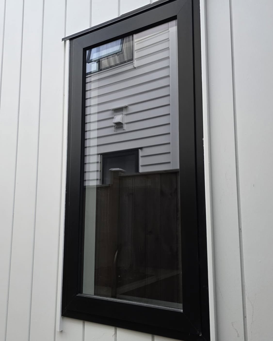 Adam Green Facebook ad: Renovation Double Glazed Windows, From $550 p/sqm + GST