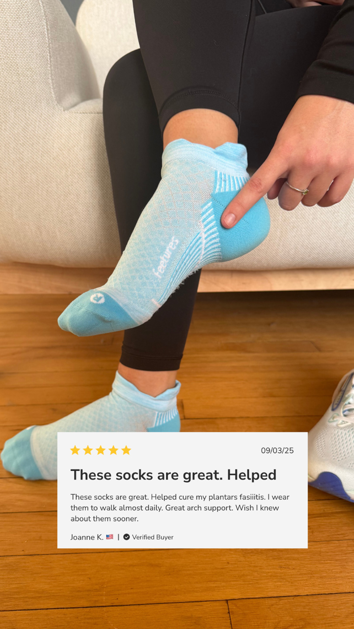 Feetures Canada Facebook ad
