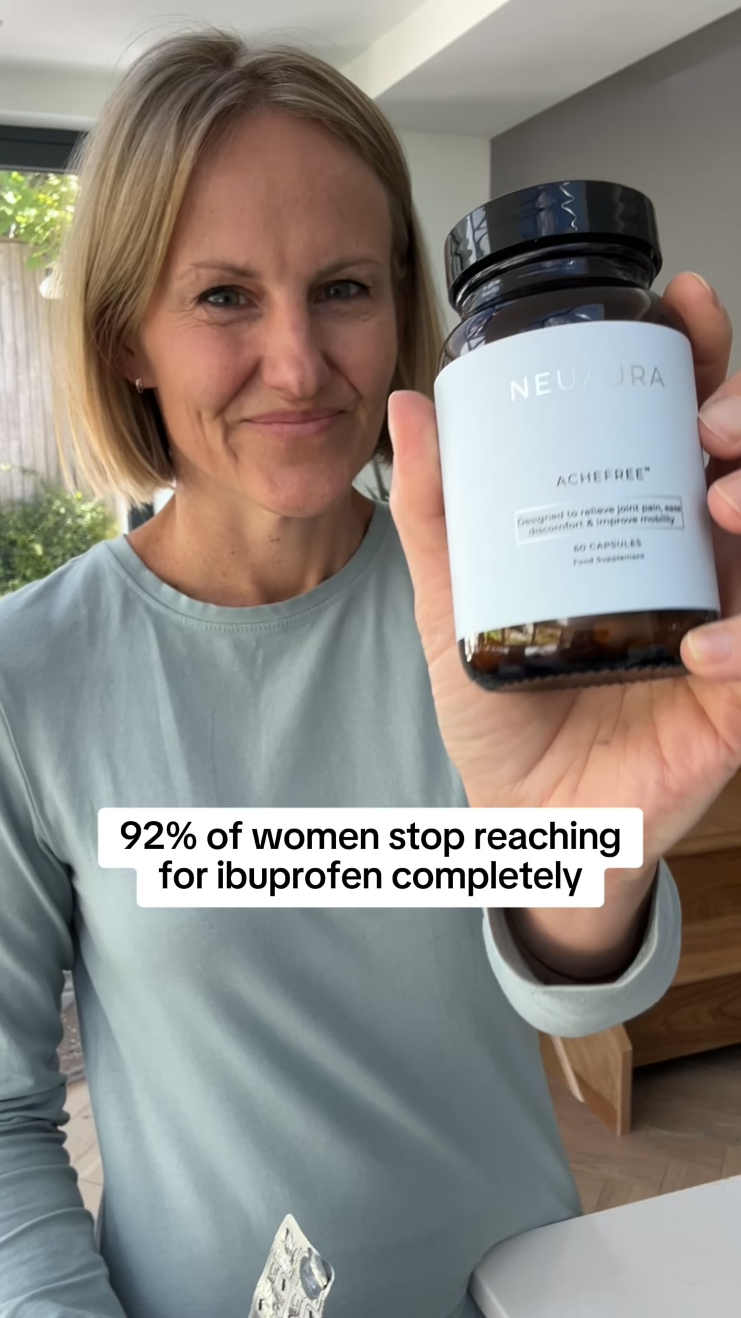 Neuaura Facebook ad: End Joint Pain Fast!
