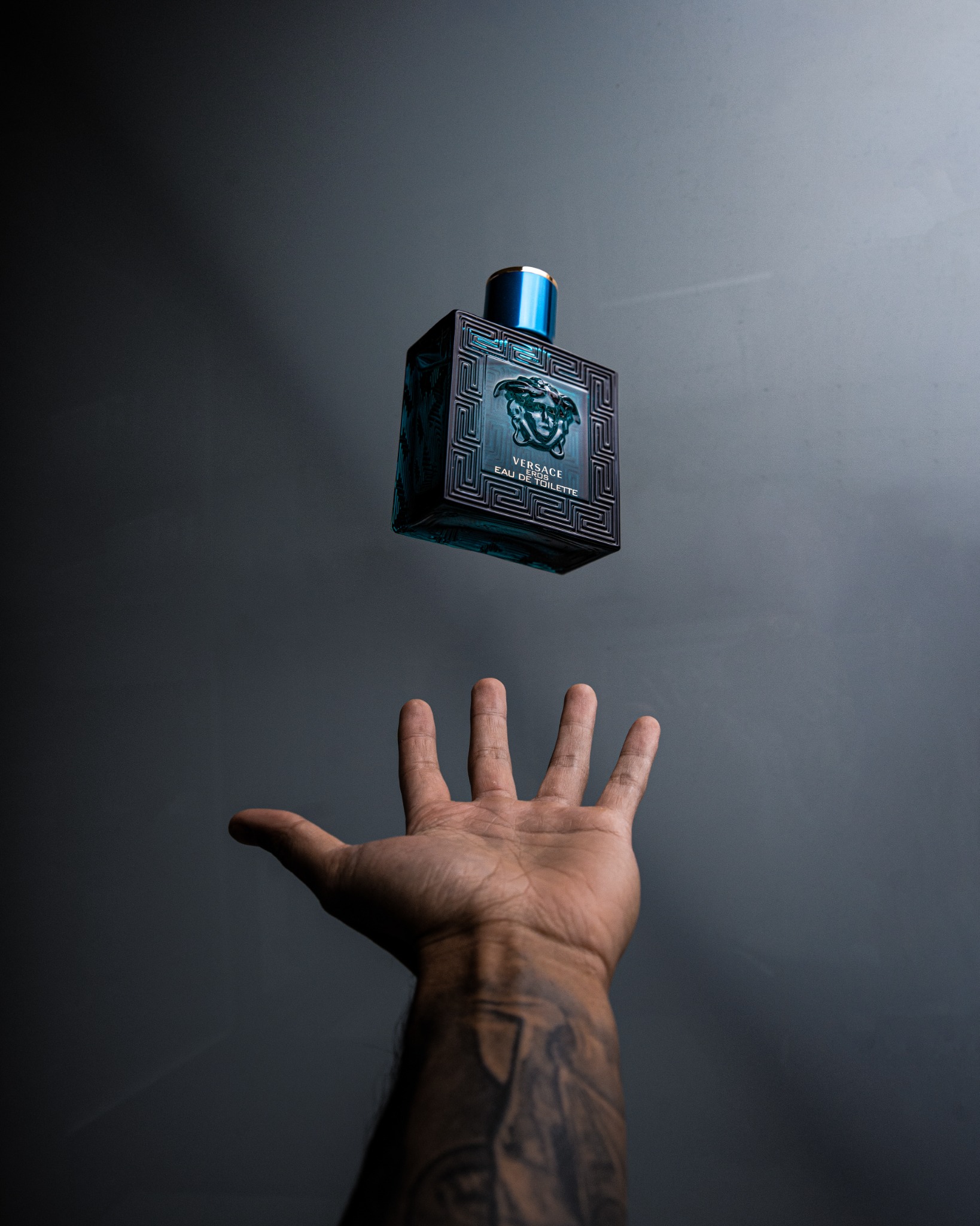 NordicFeel Facebook ad: Versace Eros Eau de Toilette 200 ml | NordicFeel