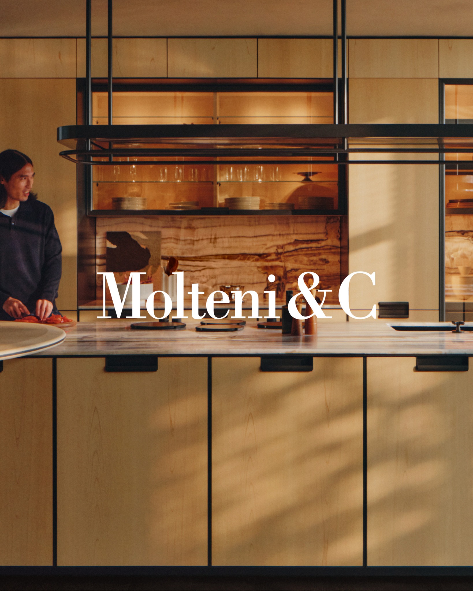 Molteni&C Facebook ad: Dal 1934 ispiriamo la cultura del vivere di…