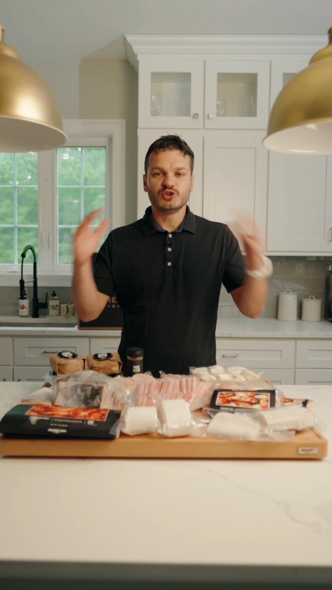 PrimeFish Seafood Co. Facebook ad: YOUR BOX. YOUR PICKS. ONLY HERE.