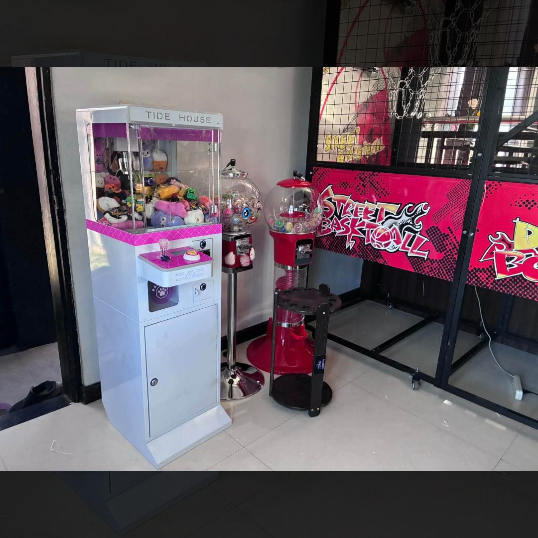 Galaxy Games Ph Facebook ad: LEVEL UP YOUR ENTERTAINMENT SPACE!
