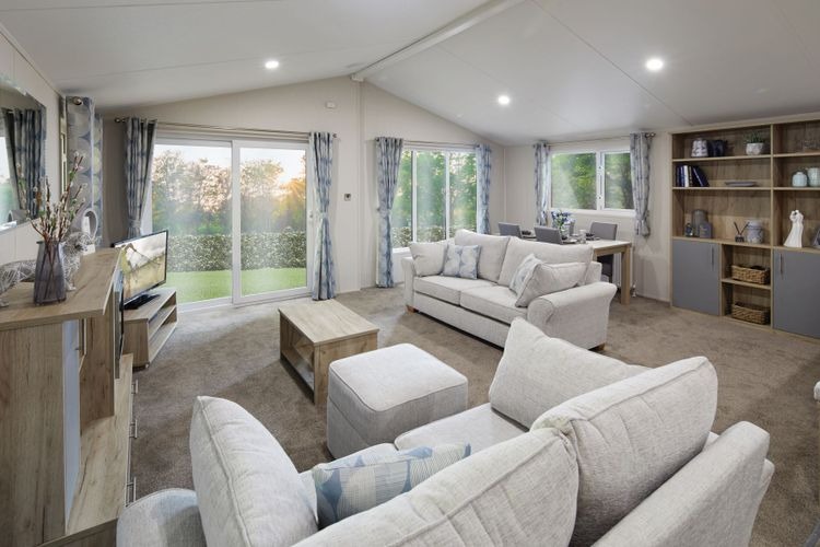 Oakland Holiday Park Facebook ad: Introducing the Willerby Clearwater 40x20, available now inc