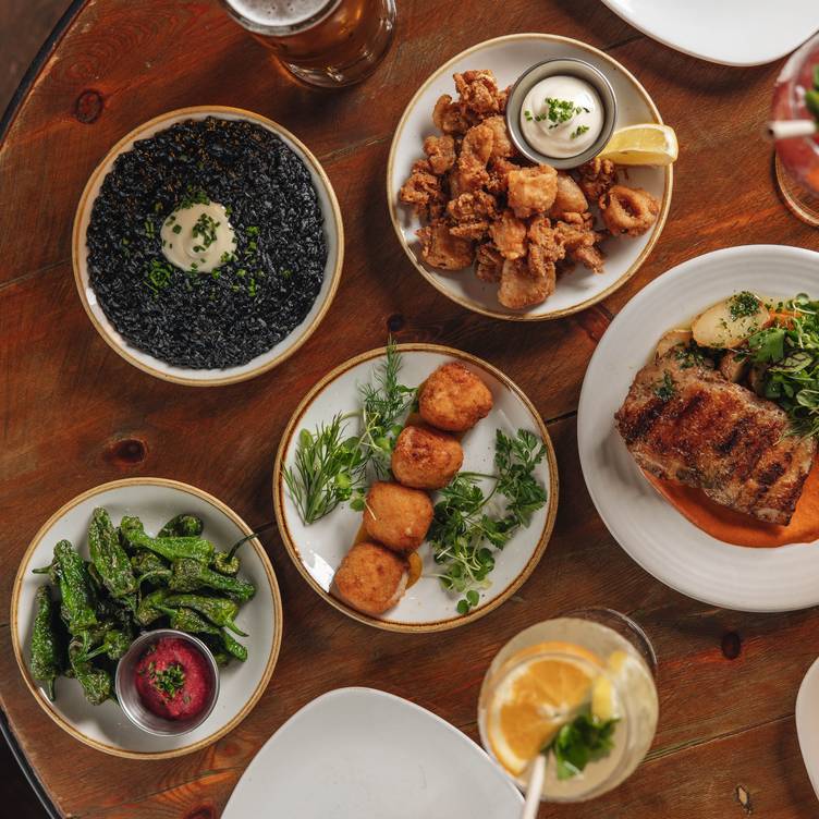OpenTable UK & Ireland Facebook ad