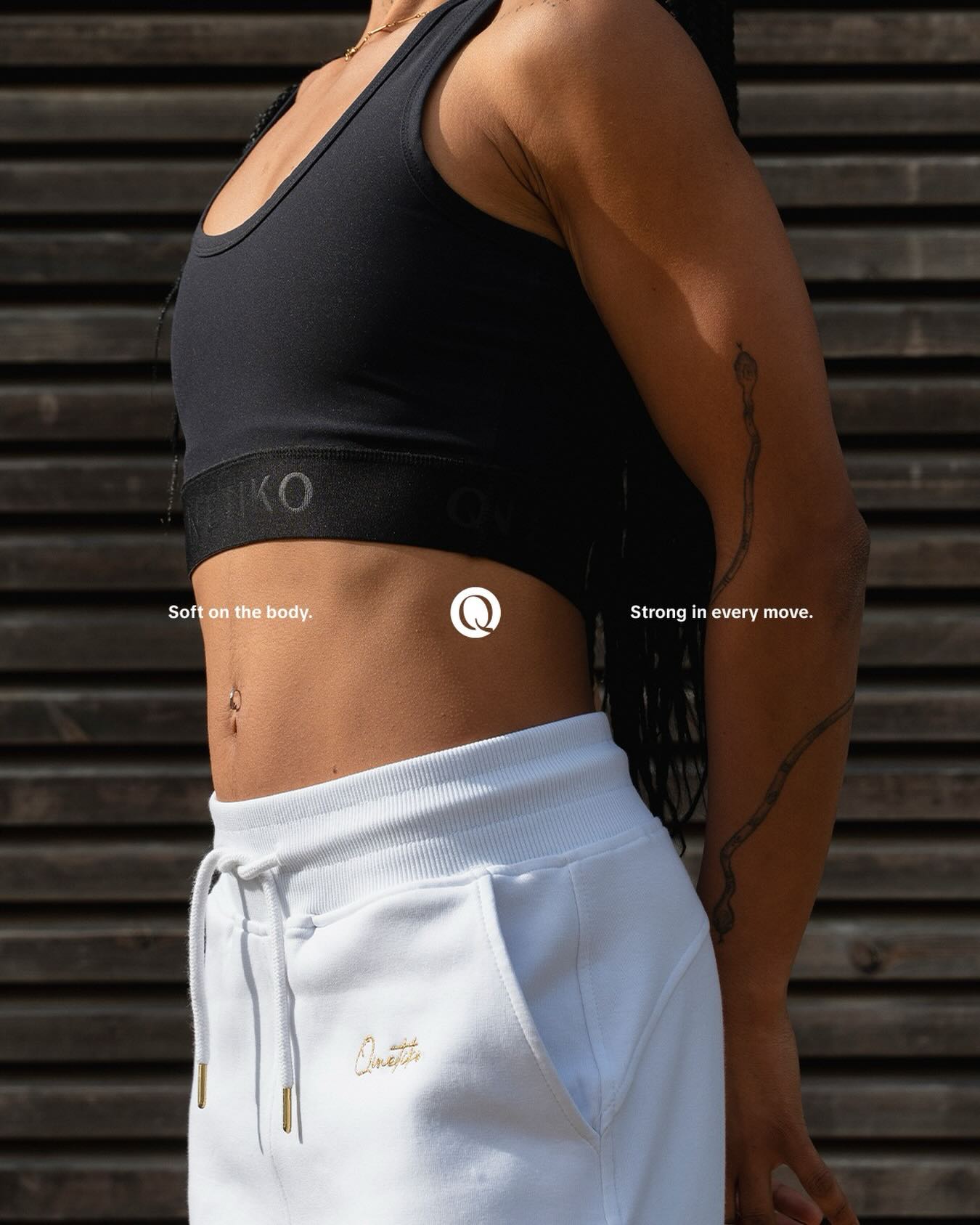 Qinetiko.com Premium & Sustainable Activewear Facebook ad: Απαλό στο σώμα.