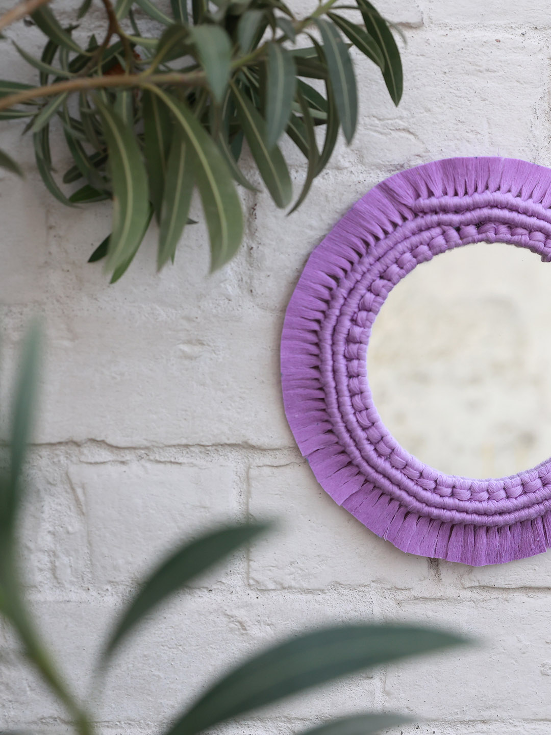 Storyofknotss Facebook ad: Your walls deserve more than paint.