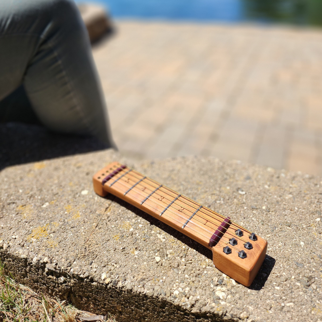 JamFast: A Community Creating Guitar Players Facebook ad