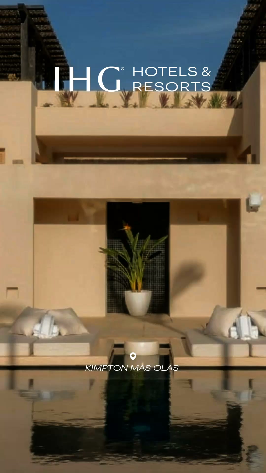 IHG Hotels & Resorts Facebook ad: Haga una escapada a uno de los más…