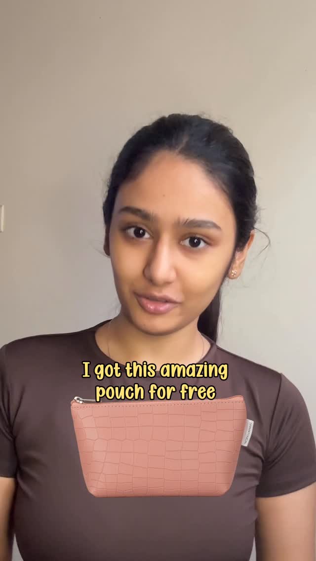 Dermatouch Facebook ad: Get a FREE POUCH!