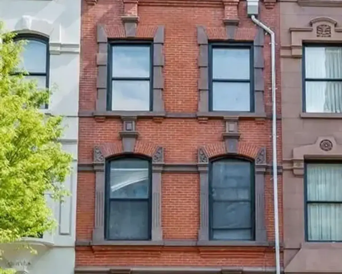 The Corcoran Group Facebook ad