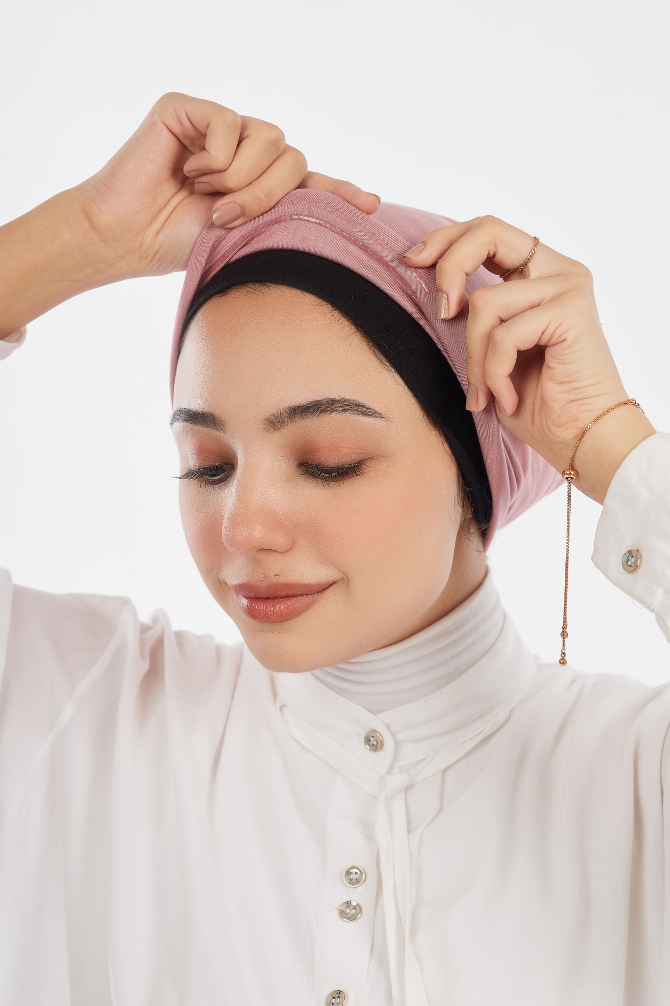 Jamila Scarves Facebook ad