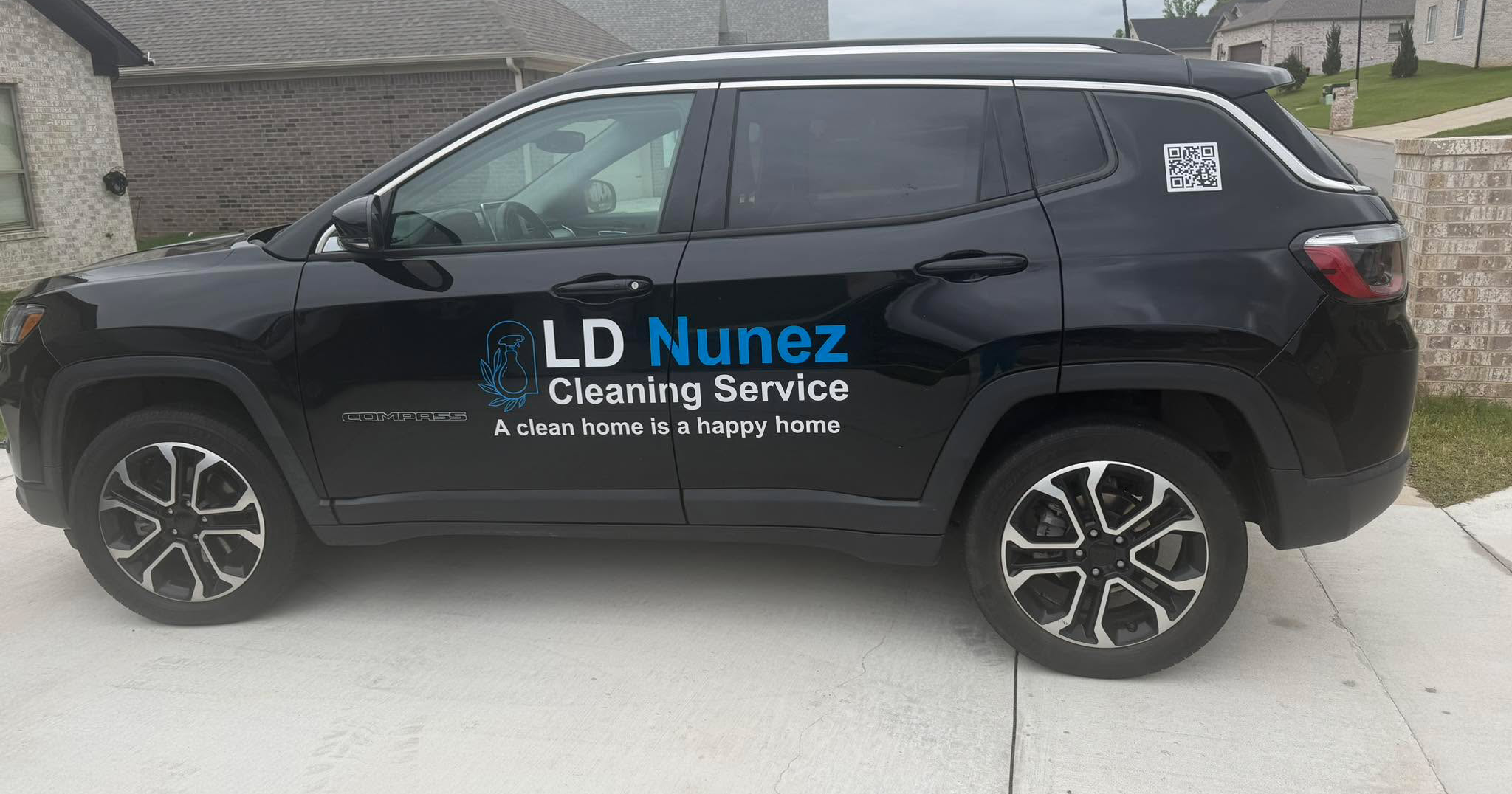 LD NÚNEZ Premium Cleaning Services Facebook ad