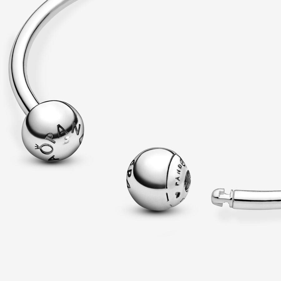 Silveria Facebook ad from Dec 1, 2025