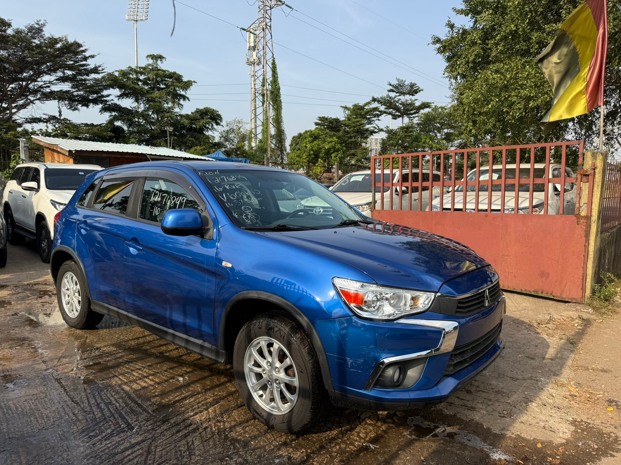 Auto Vip Conakry Facebook ad: Mitsubishi Rvr