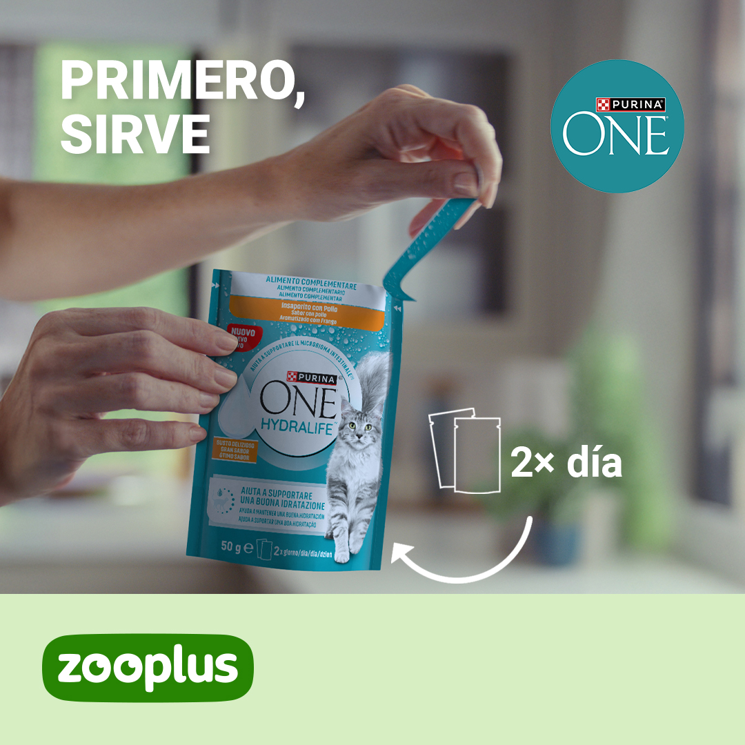 zooplus Facebook ad: Apoya la hidratación diaria de tu gato con…