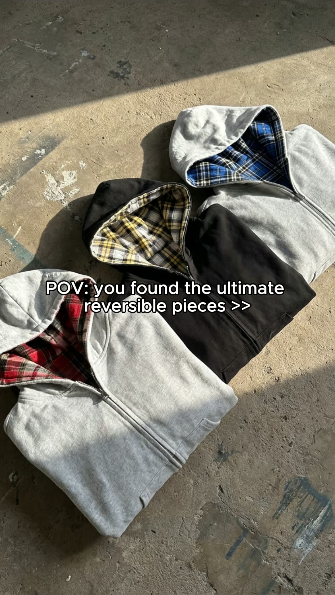 Decarba Facebook ad: 2 FITS FOR THE PRICE OF 1