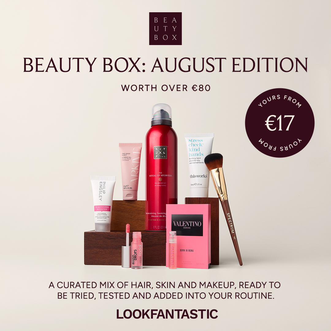 LOOKFANTASTIC Facebook ad