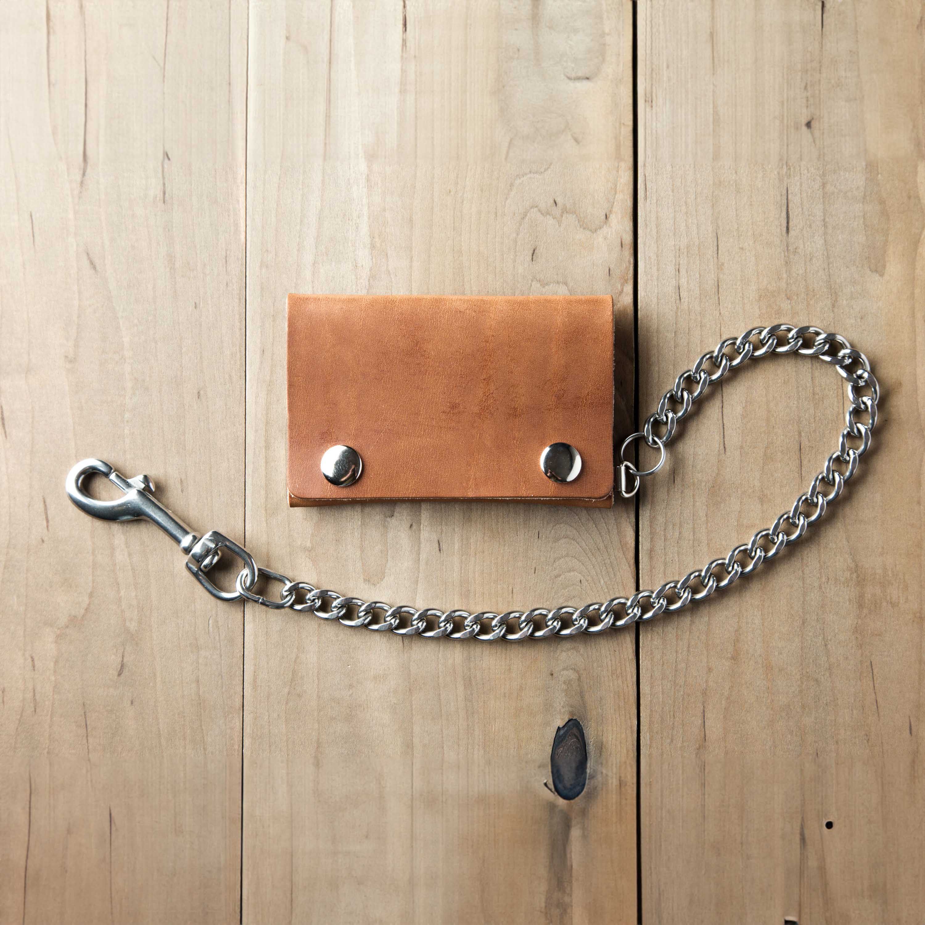 MrLentz.com Facebook ad: Entirely stitch-free and 100 Year Guarantee.