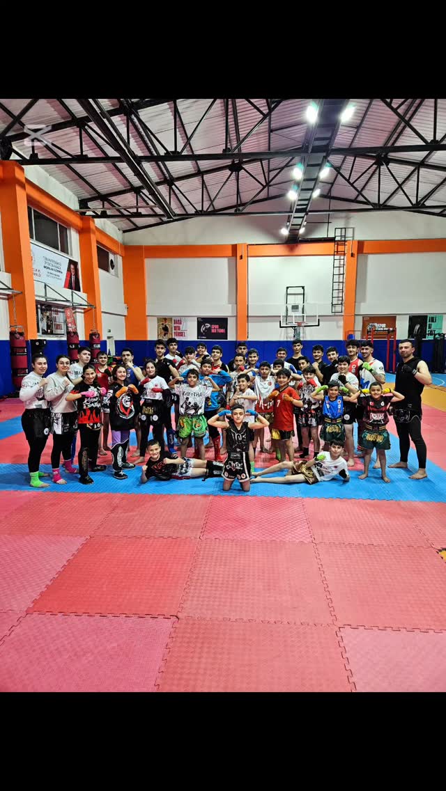 Iğdır Yaycı Spor Kulübü Facebook ad: MUAY THAİ. Eğlenmek ve Dinlenmek Bu Sözlerin Yansıması…