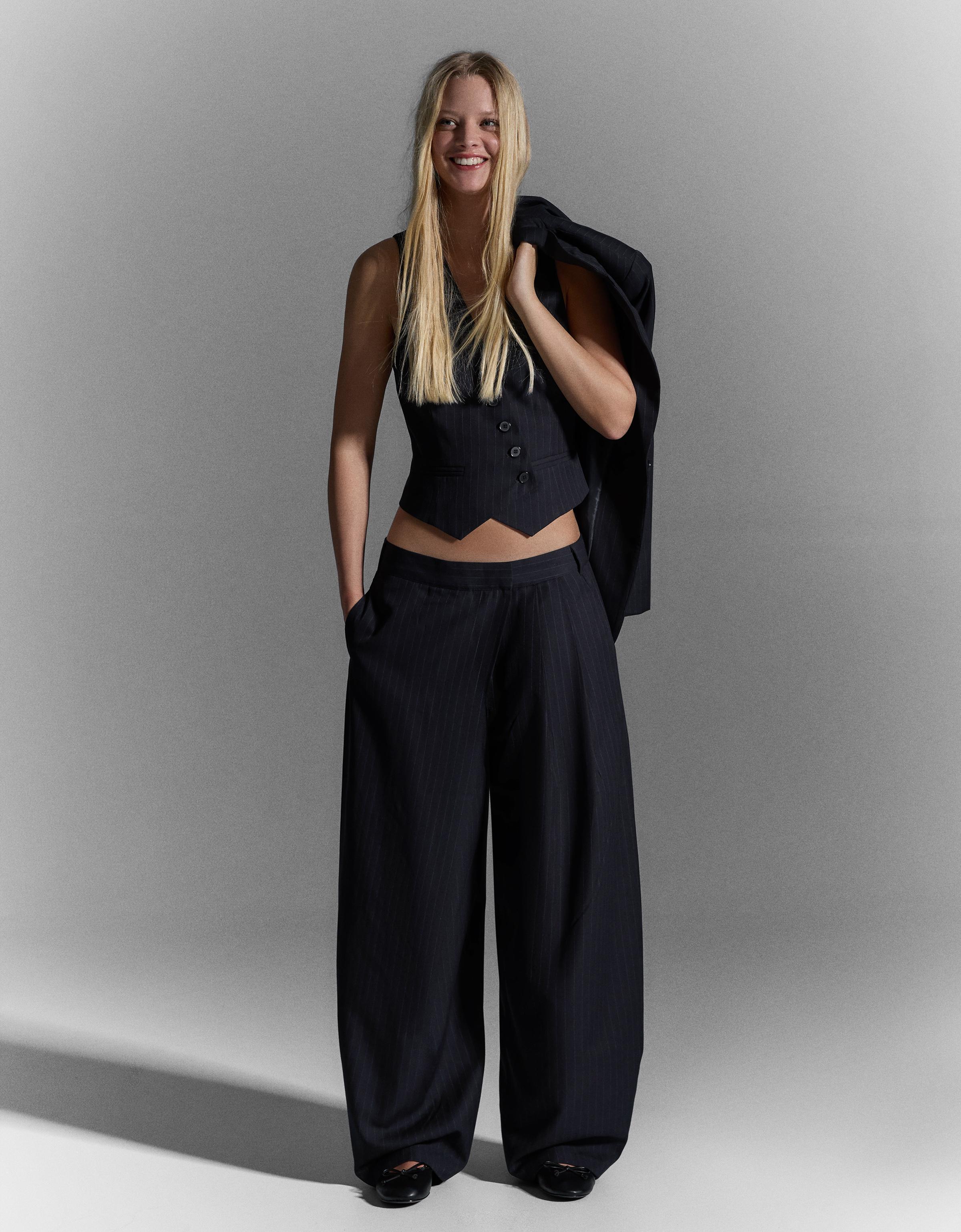 Bershka Facebook ad