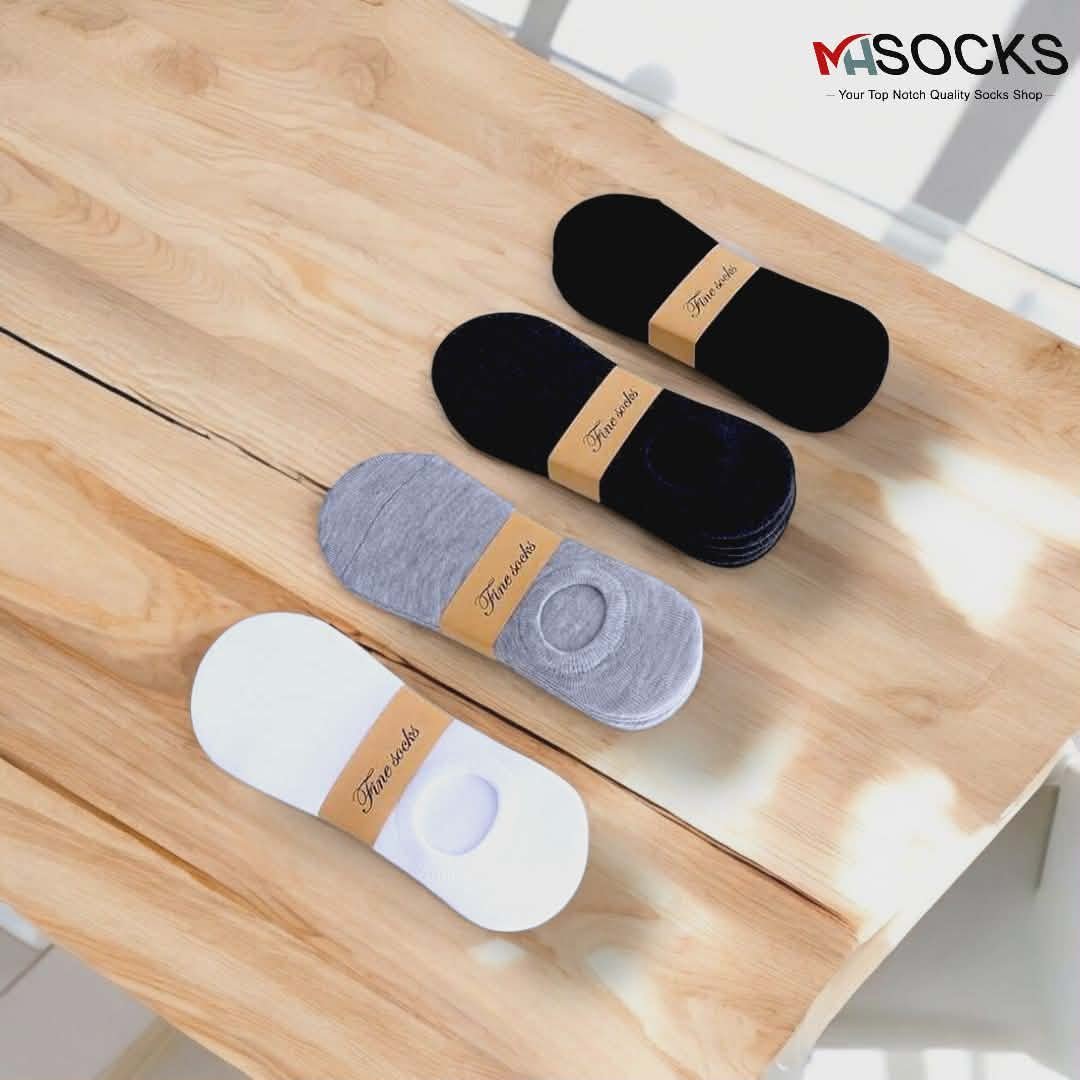 MH Socks Facebook ad: Cotton Socks, Now 33% Off!