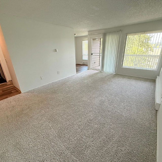 Zillow Apartments for Rent Facebook ad