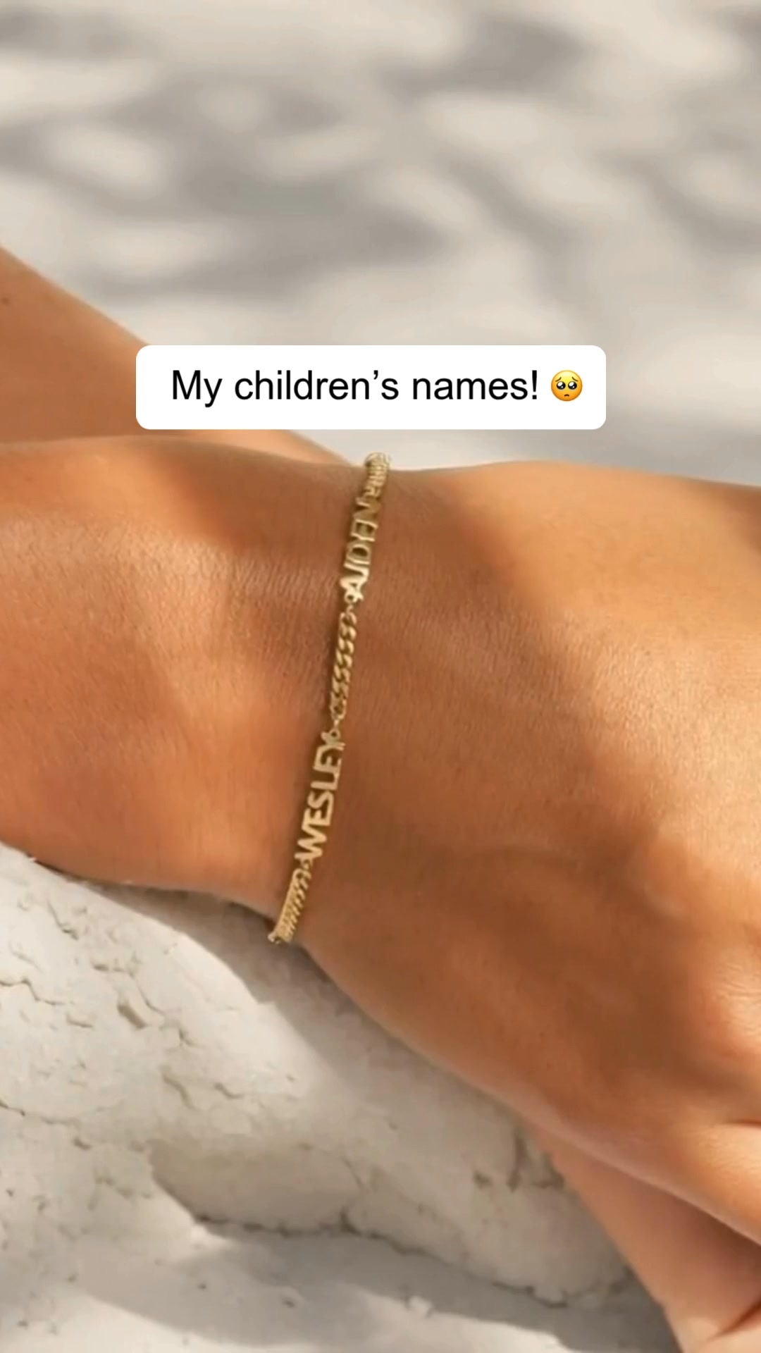 Photo Jewellery Facebook ad: Custom Name Bracelet