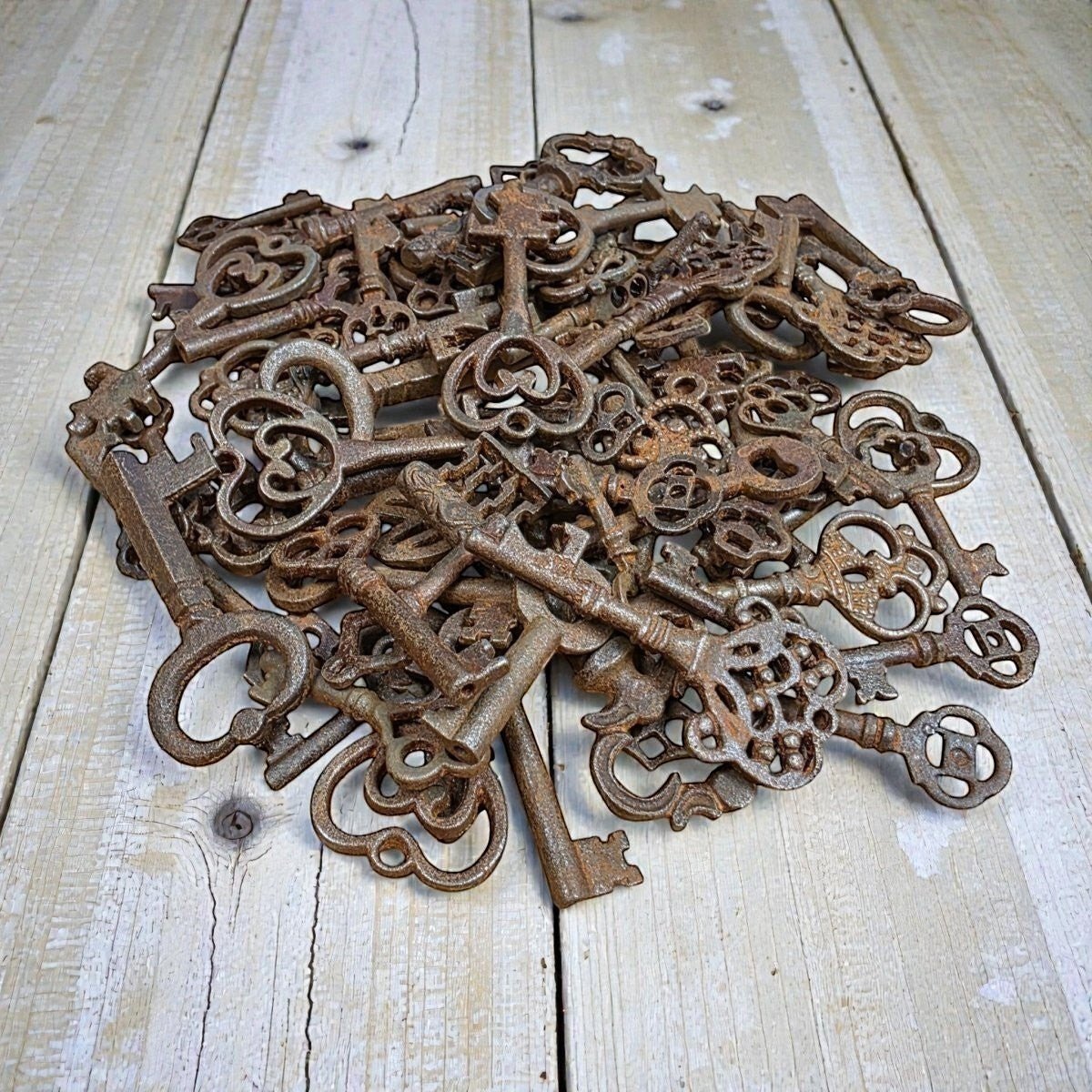 Matt Hauge Facebook ad: 19th-Century Cast Iron Skeleton Keys, Lot of 25 (1-3)