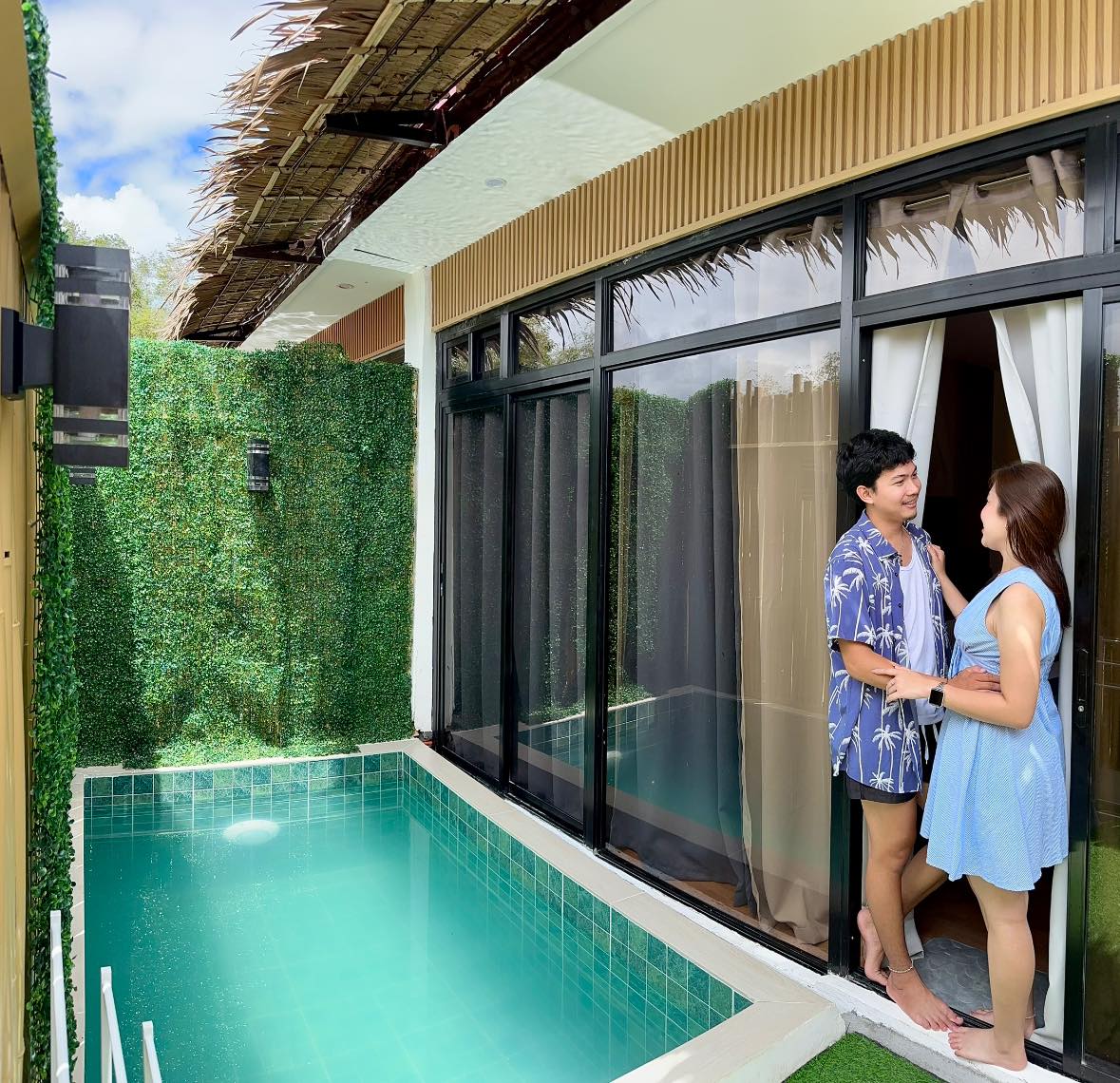 Casa Luna by The District Facebook ad: ₱2,999 lang for 20hrs stay na with own…