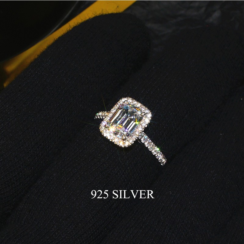 AliExpress Facebook ad